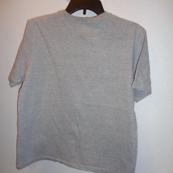 Women's T-Shirt Size Medium - Picture 8 of 11